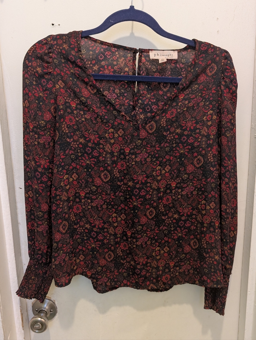 Philosophy Floral Print Blouse M V-Neck Red Floral Print Balloon Sleeve